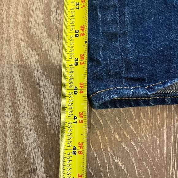 Levi's Original 501 Button Fly Denim Pre-washed Straight Leg Jeans 44x27 - Picture 15 of 16